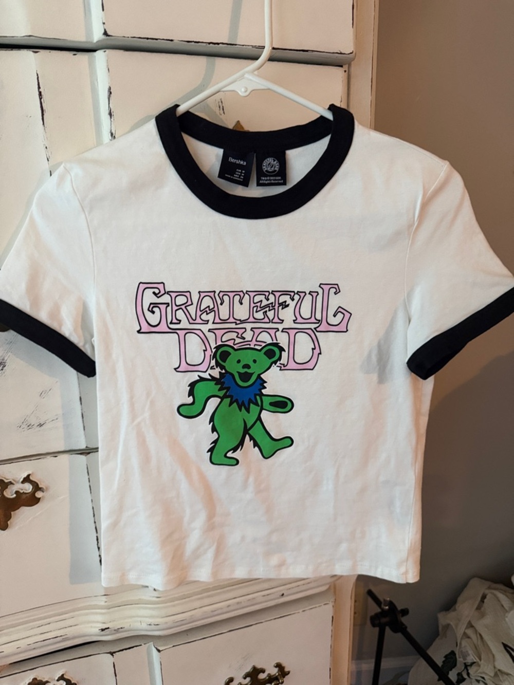 Grateful Dead White ladies women’s  Tee with Black Trim and Green Dancing Bear